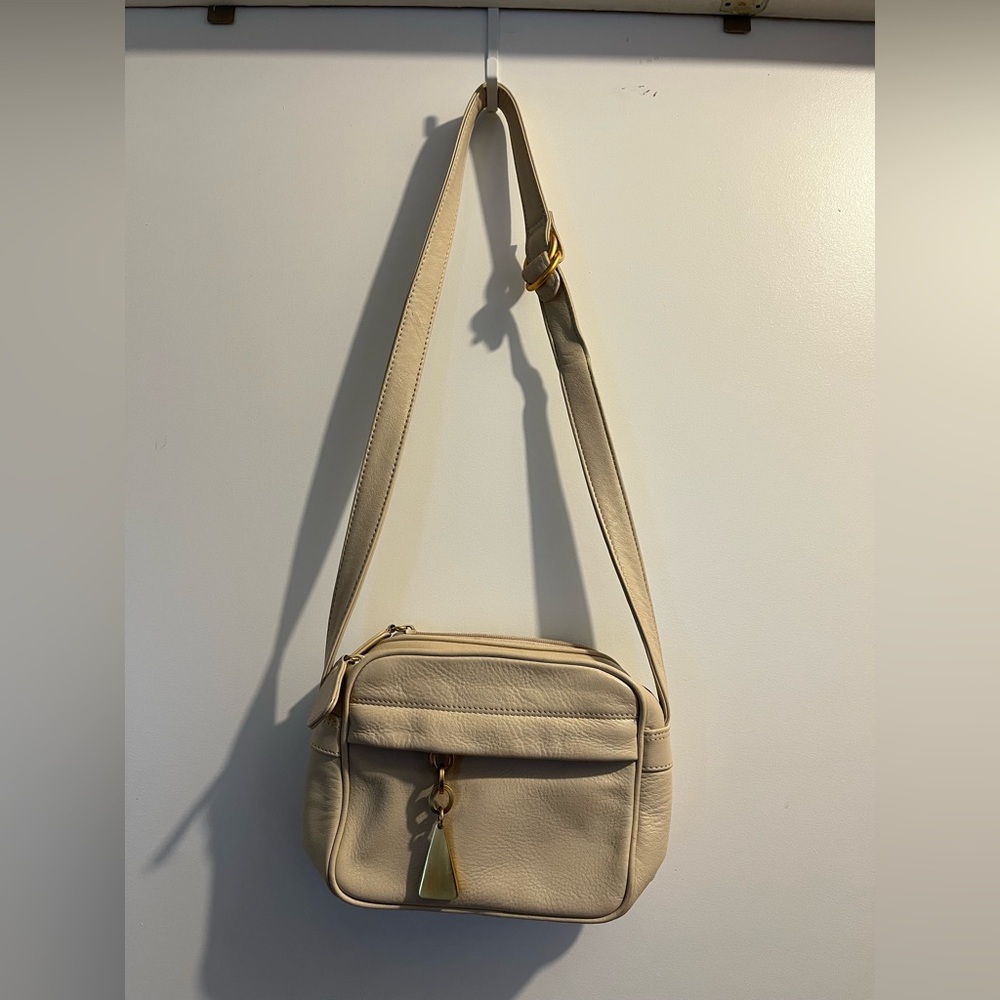 Americana By Sharif Genuine Leather Purse